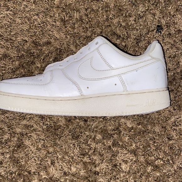 Nike Air Force 1’s size 8 white - Picture 4 of 4